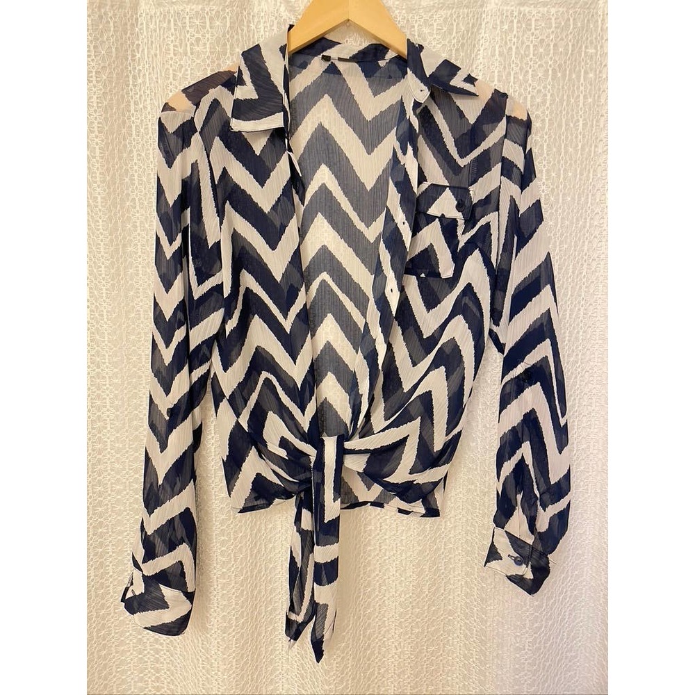 Women's Navy Sheer Chevron Knot Tie Crop Long Sleeve Button Cover Up Shirt - S